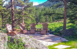 How to Create a Colorado-Inspired Backyard Oasis