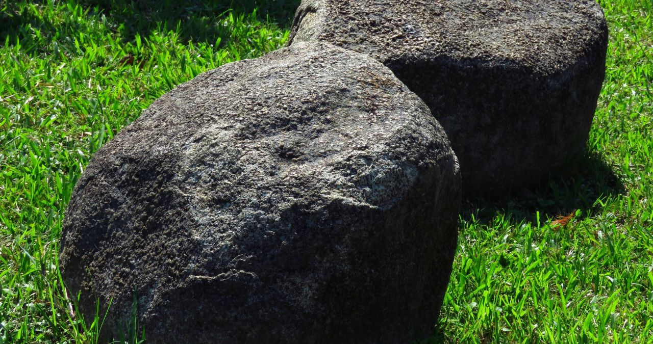 What are the Best Colorado Types of Landscaping Boulders?